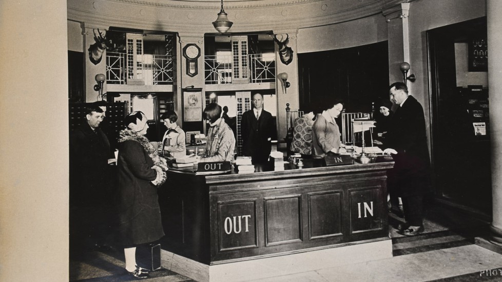 Old photograph of Memorial Park Library's interior. 